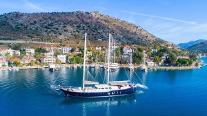 Nevra Quenn gulet charter